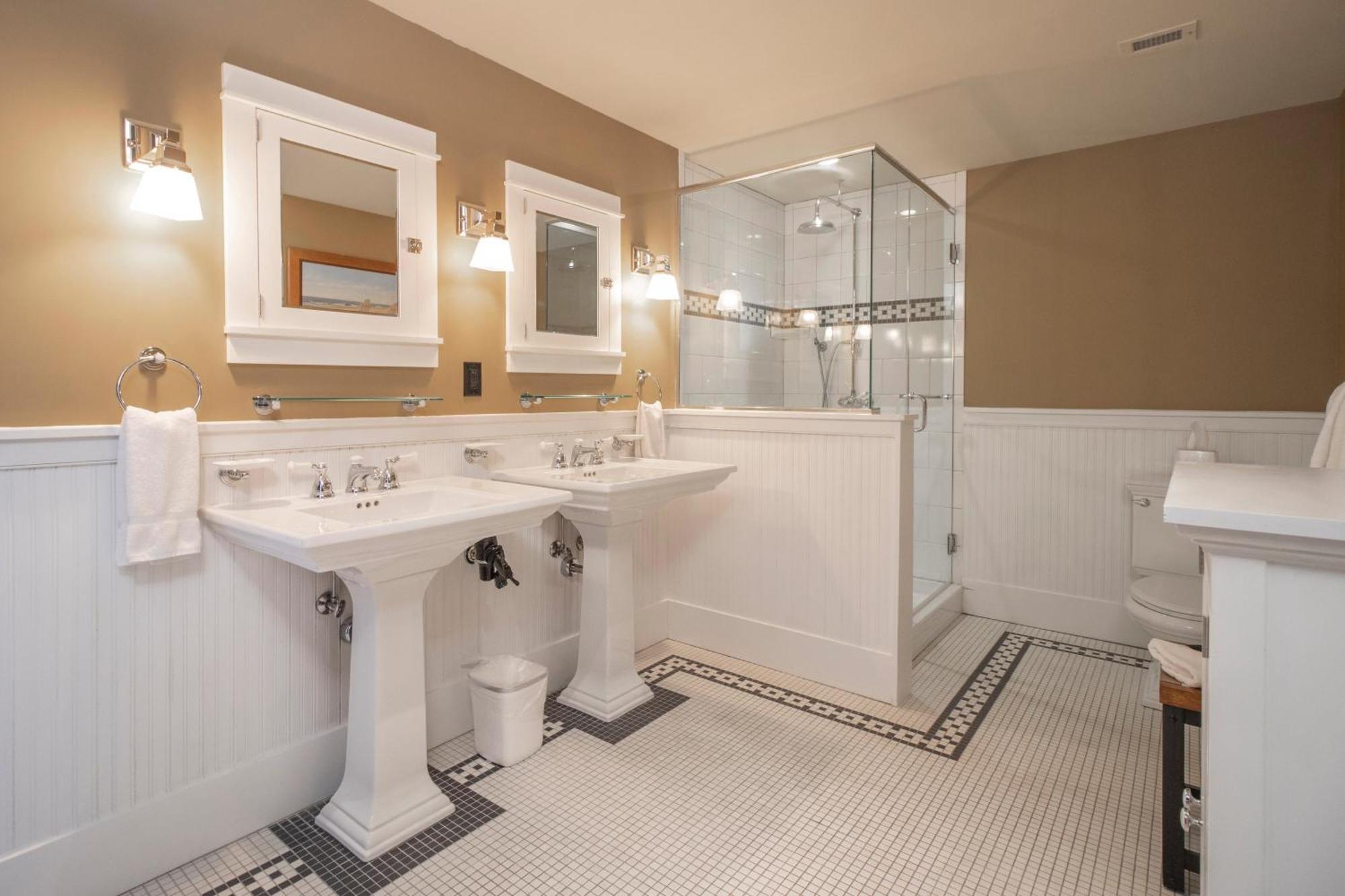 Tamarack Lodge Traverse City Quarto foto